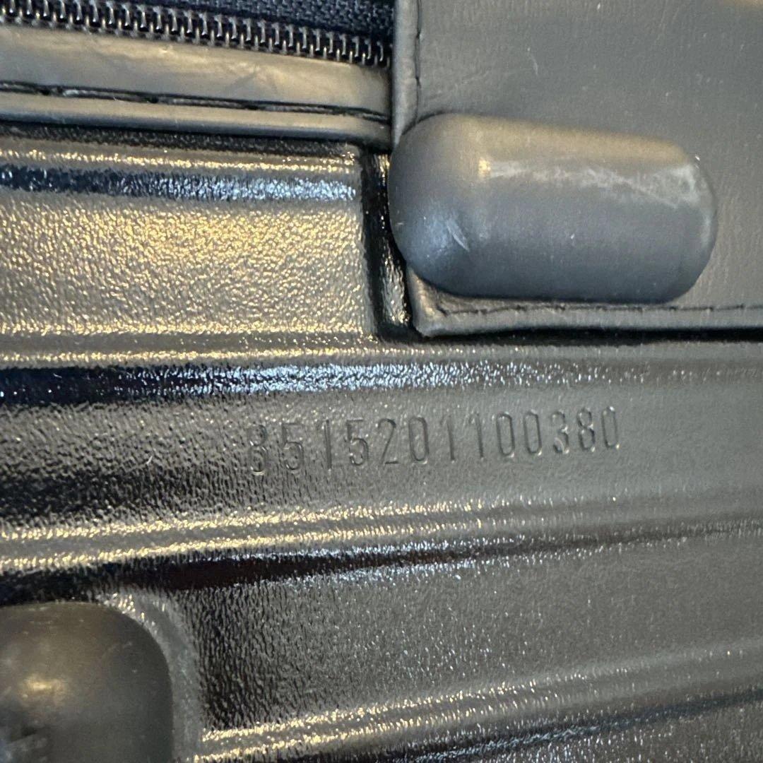 リモワ サルサ スーツケース 2輪 黒 851.52 TSAロック