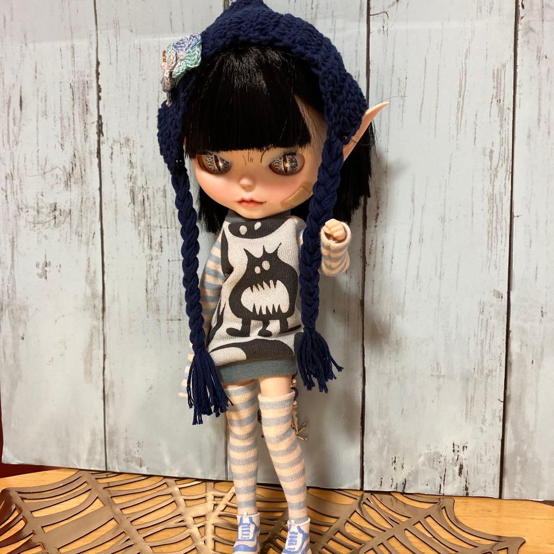 『デビルちゃん』カスタムドール　さらさらボブヘア(ブラック)