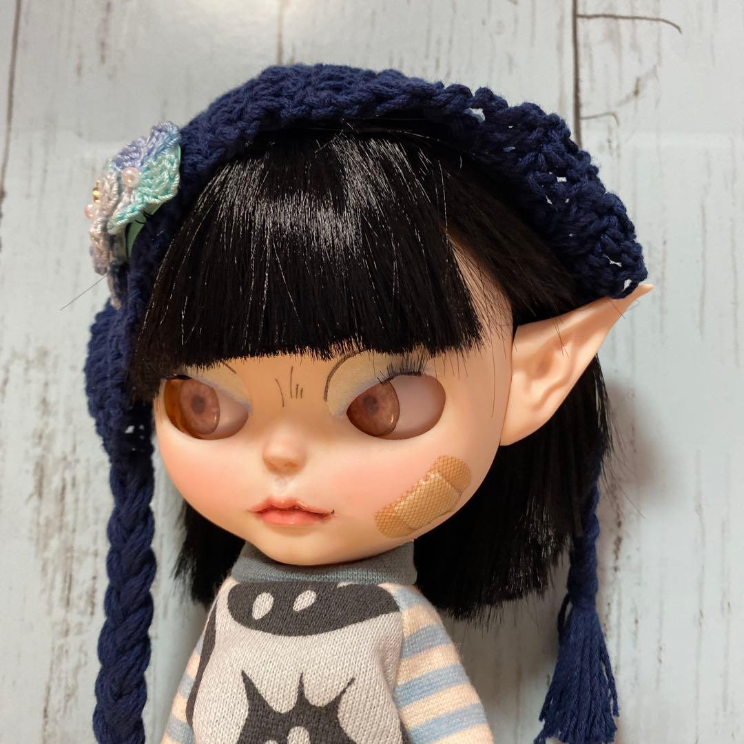 『デビルちゃん』カスタムドール　さらさらボブヘア(ブラック)