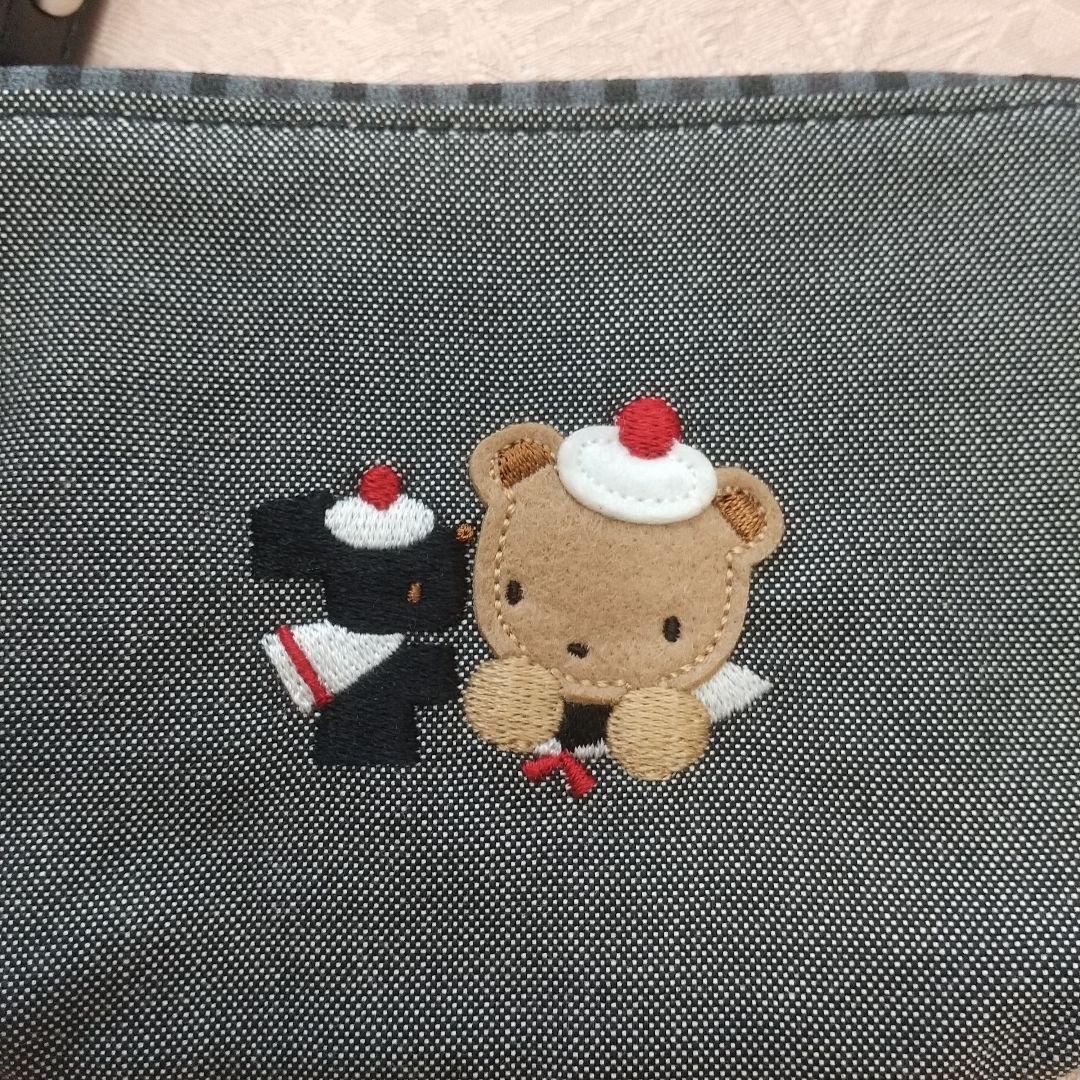 週末限定価格、ファミリア ポーチ ファミリアショー限定 新品未使用