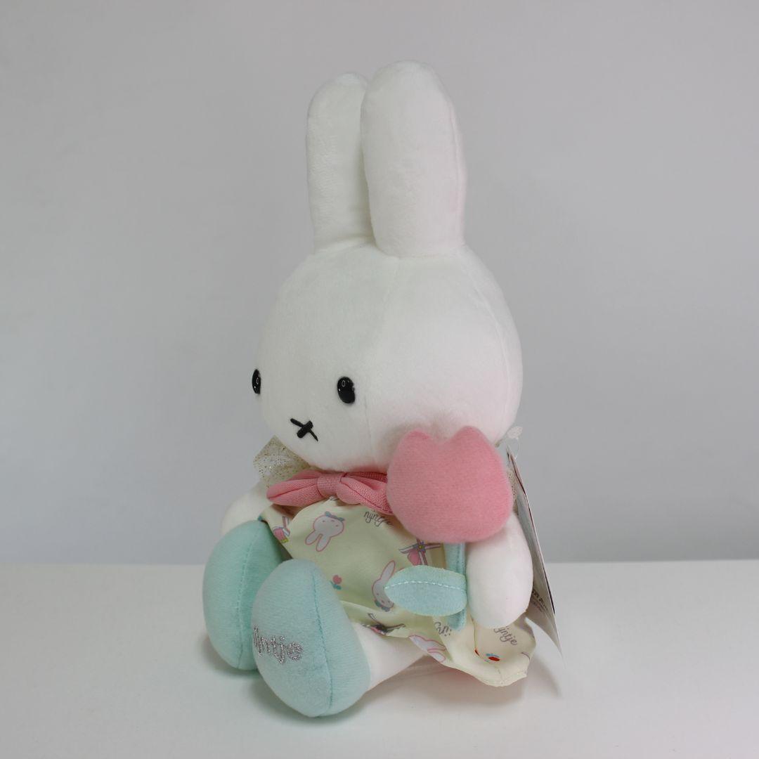 ミッフィー　ハウステンボス限定　ぬいぐるみ　花と風とナインチェ