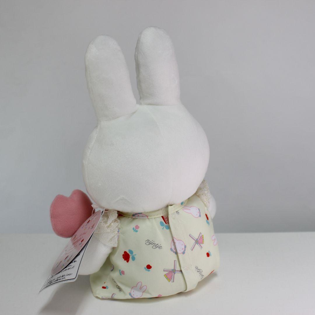 ミッフィー　ハウステンボス限定　ぬいぐるみ　花と風とナインチェ