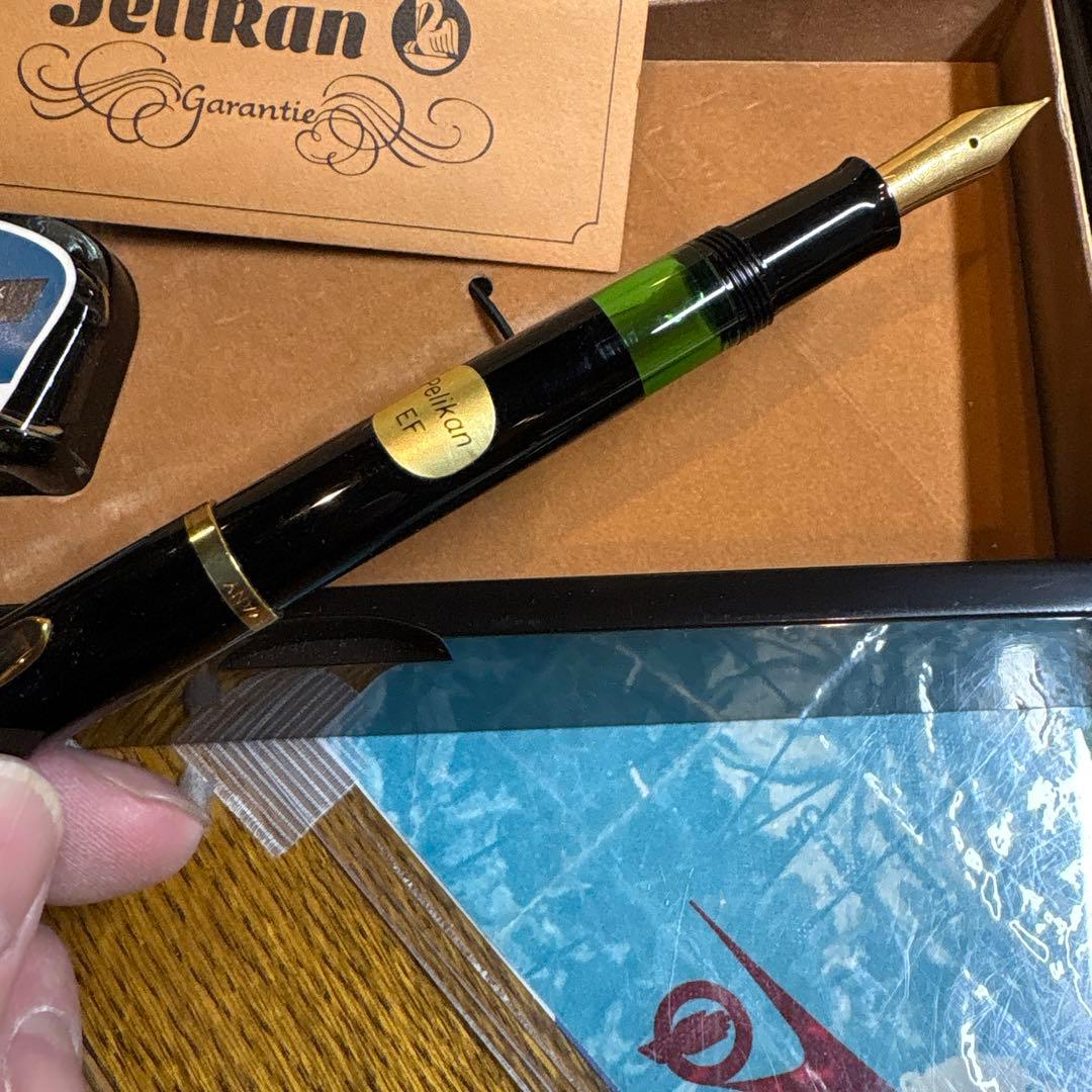 ペリカン万年筆　M200 ケース入りセット　新品 1989年以前のモデルです