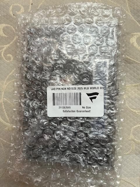 大谷翔平ドジャース25WSチャンピオン5PINラペルピンパッチセットUS限定品