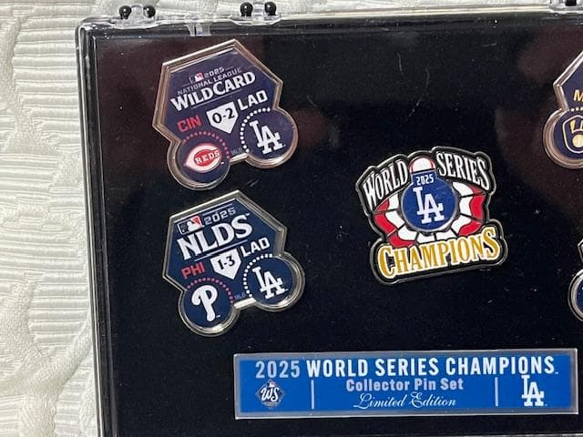 大谷翔平ドジャース25WSチャンピオン5PINラペルピンパッチセットUS限定品
