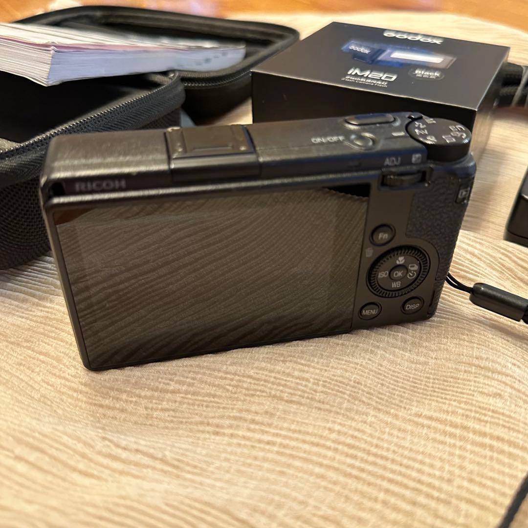 (かっちゃんさん専用)RICOH GR III コンパクトデジタルカメラ