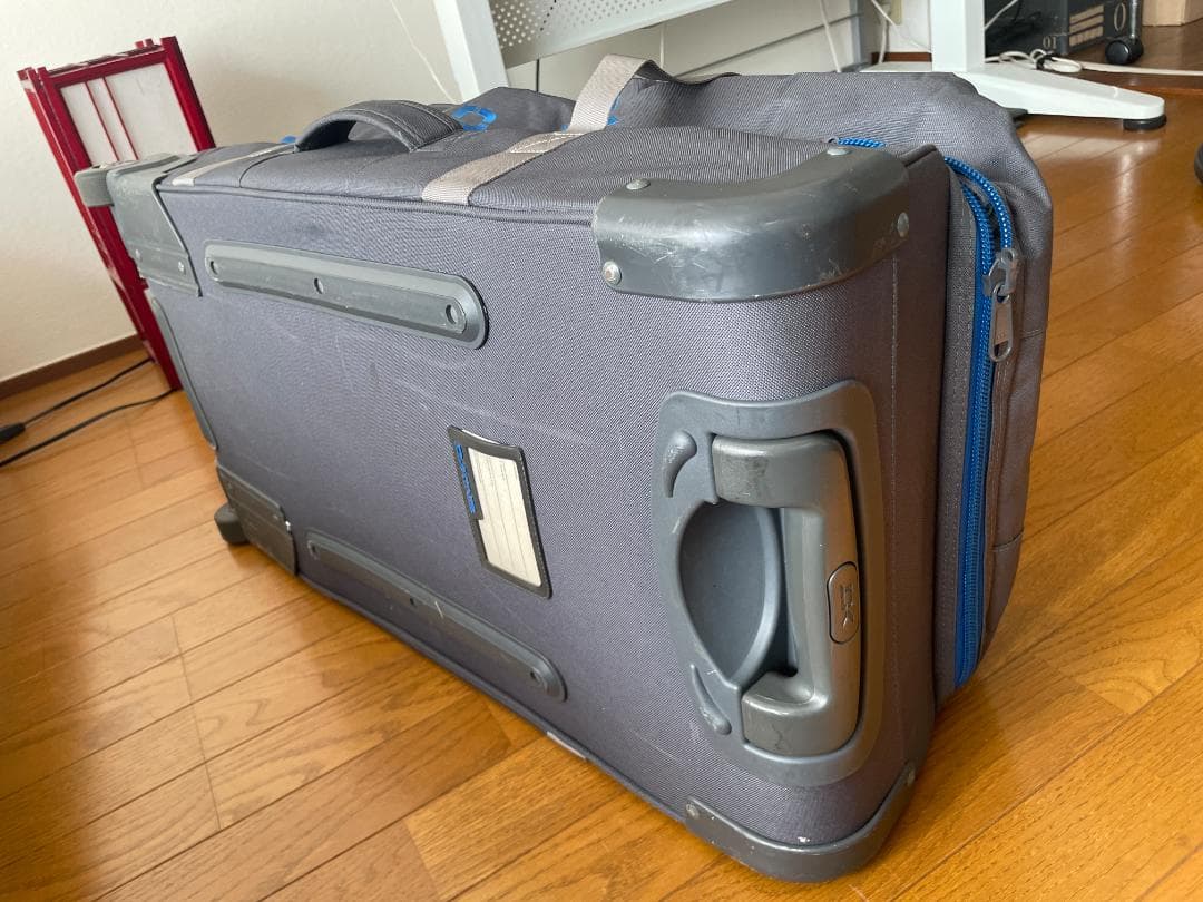 DAKINE グレー キャリーカートバッグ