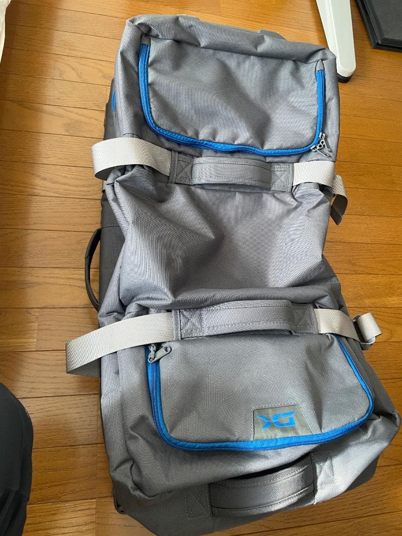 DAKINE グレー キャリーカートバッグ