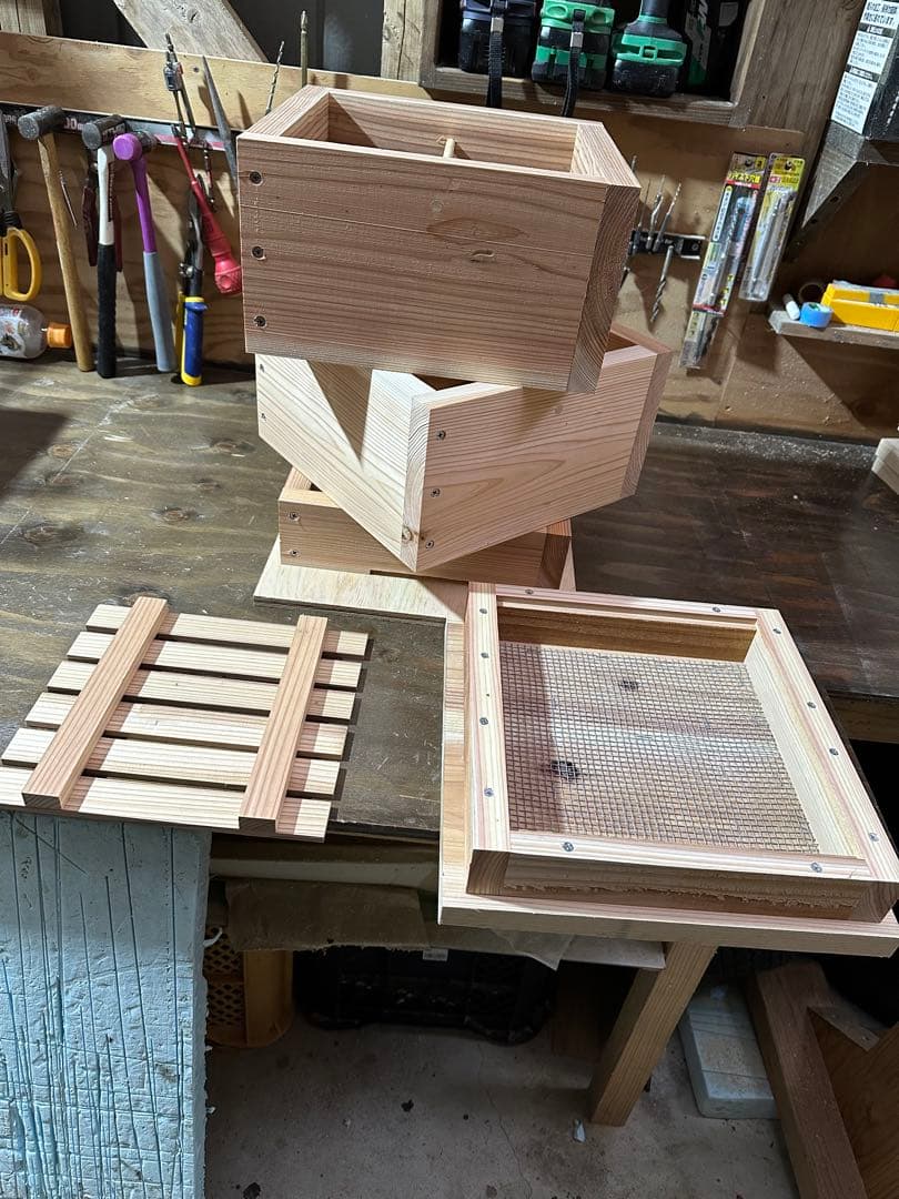 日本蜜蜂重箱式巣箱　待ち箱　捕獲飼育用