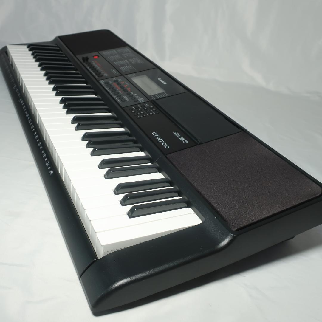美品 CASIO CT-X700 キーボード 2018年 61鍵 AiX音源搭載