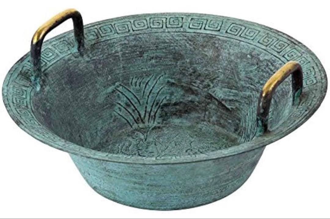 青銅　　春雷驚龍鍋