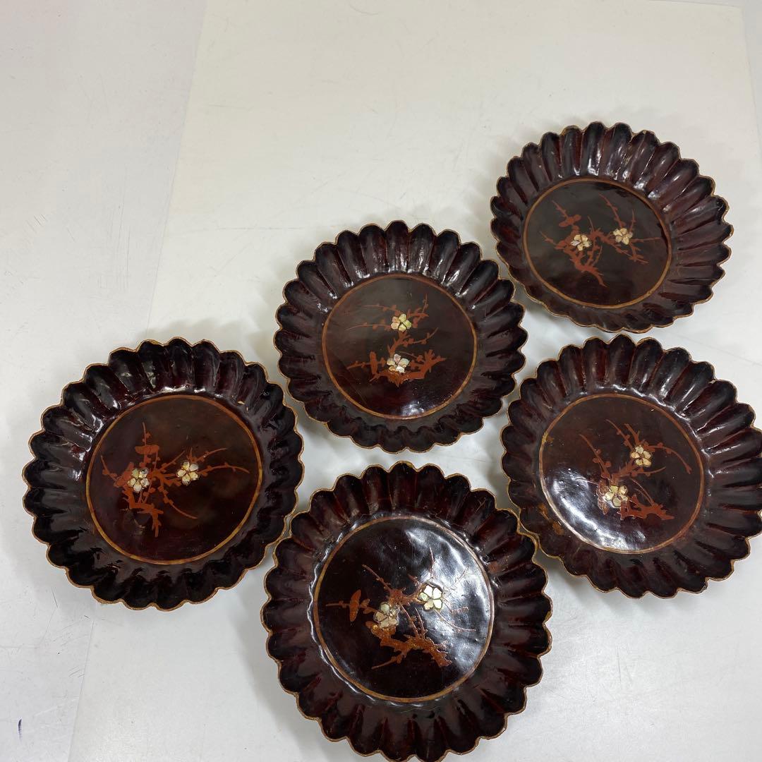 唐物　木製　螺鈿　菊割皿5客　幅約13.2㎝　トトウ　東さ7-1124☆2F