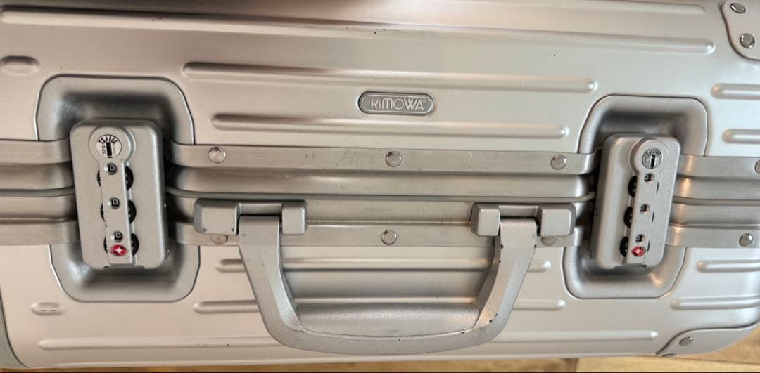 RIMOWA TOPAS トパーズ 機内持込サイズ 4輪