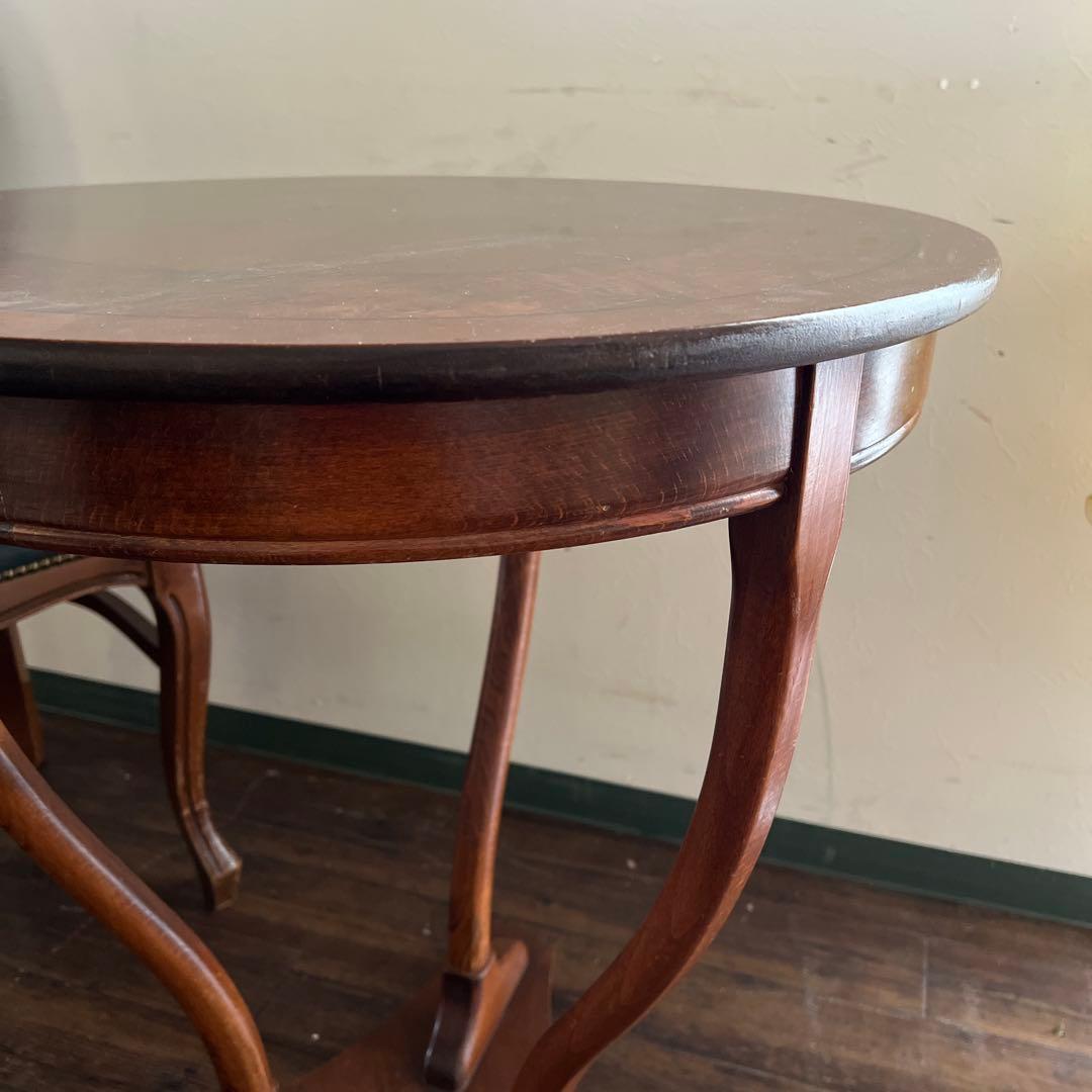 k519r121 特徴的な曲線レッグのアンティーク調ラウンドテーブル 象嵌細工