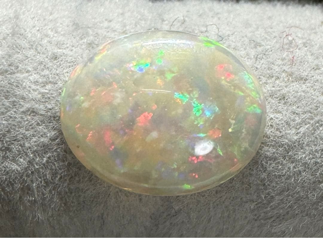 天然オパール　1.496ct