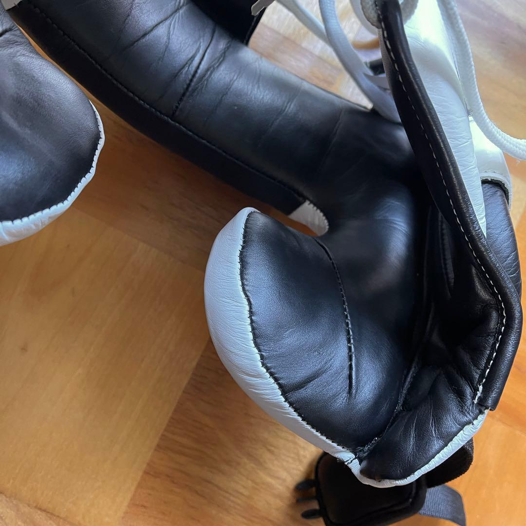 【訳あり】PRIZE RING ヘッドギア 白/黒 レザー