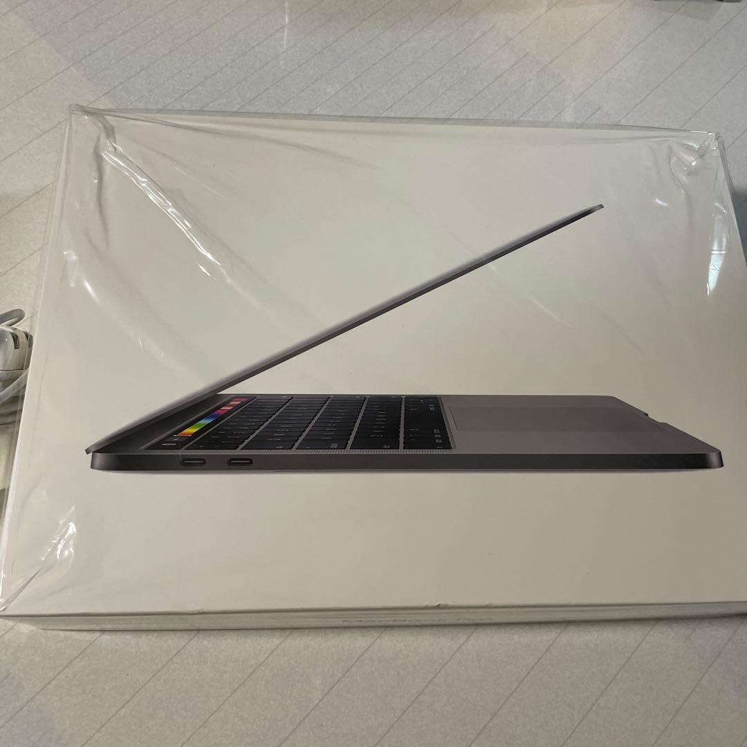 MacBook Pro 13inch 2018 - US配列16GB 512GB