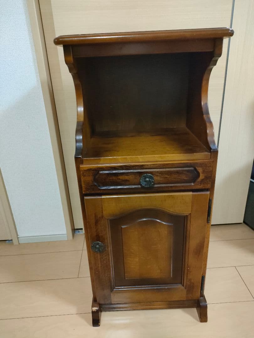 カリモク コロニアル 電話代 花台