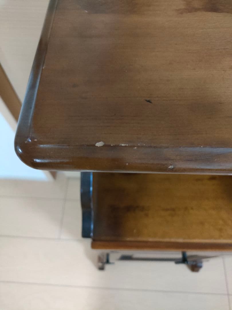 カリモク コロニアル 電話代 花台