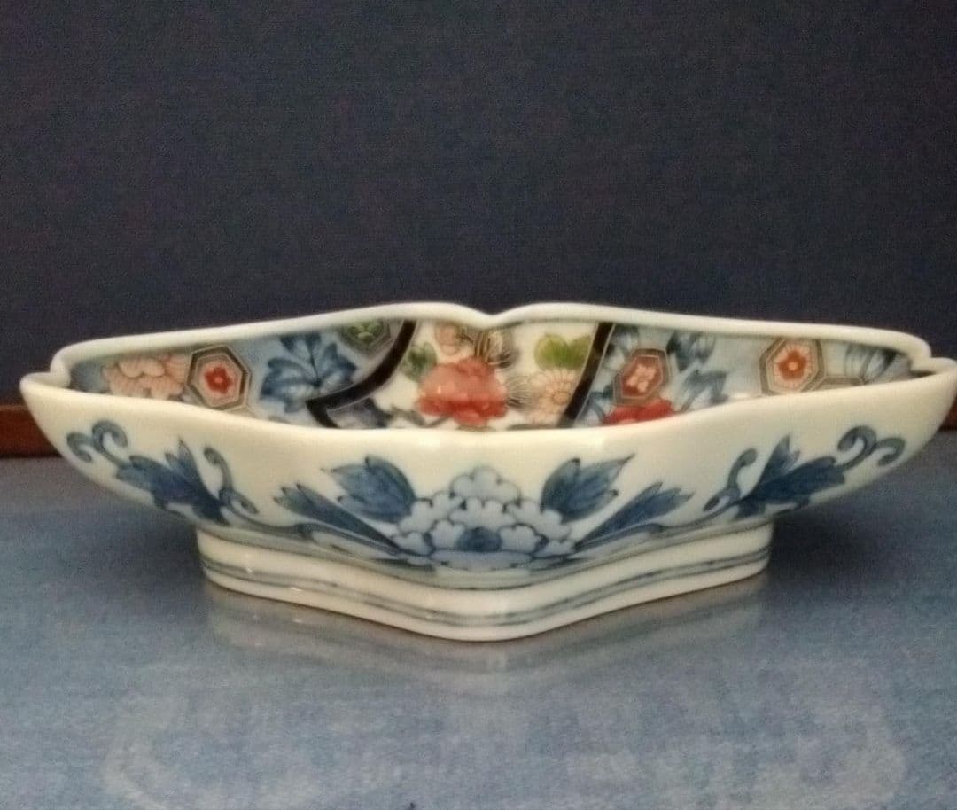 伊万里焼　手書き 木こう皿　一枚