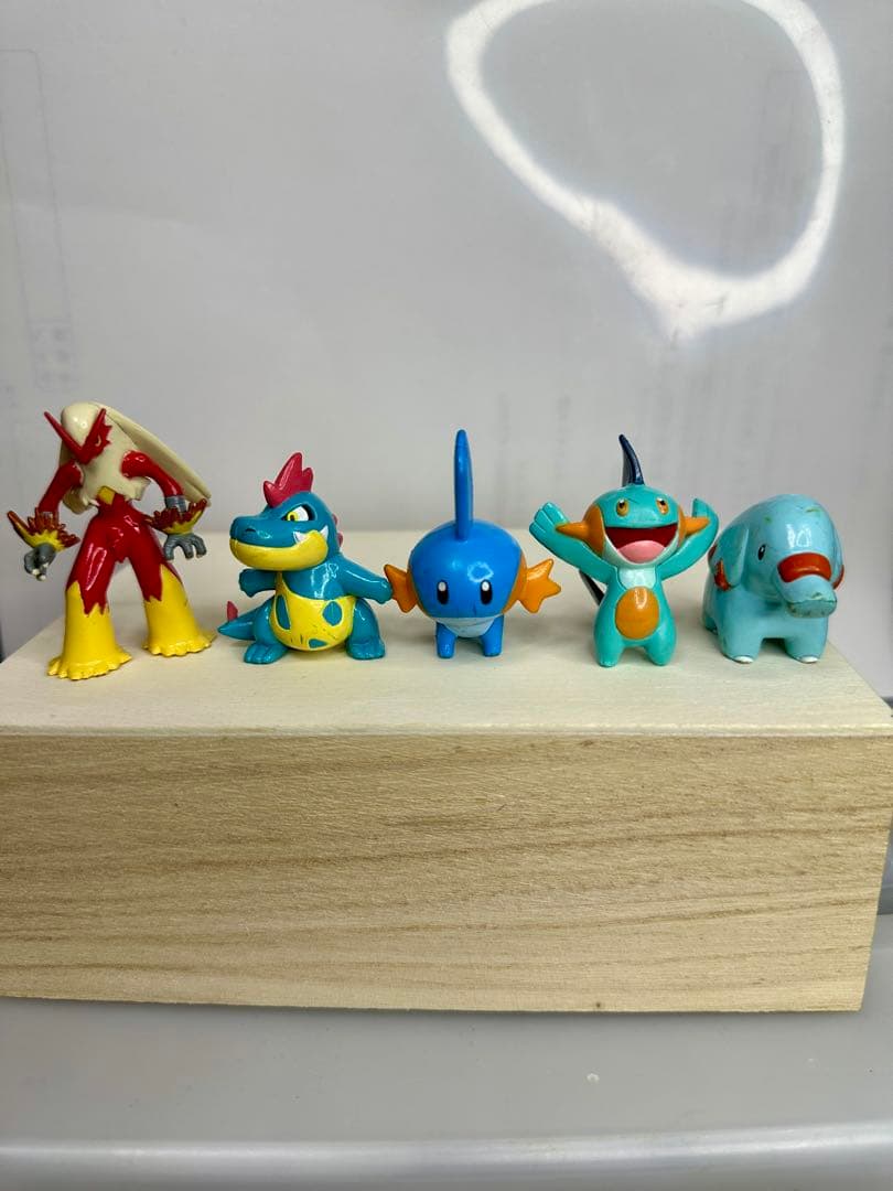 ポケモン モンコレ フィギュア