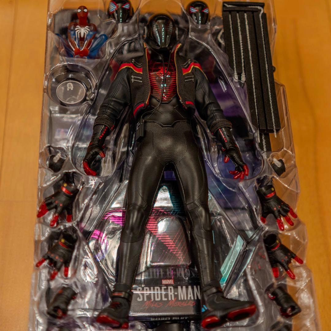 ホットトイズ スパイダーマン マイルスモラレス 2020スーツ 1/6