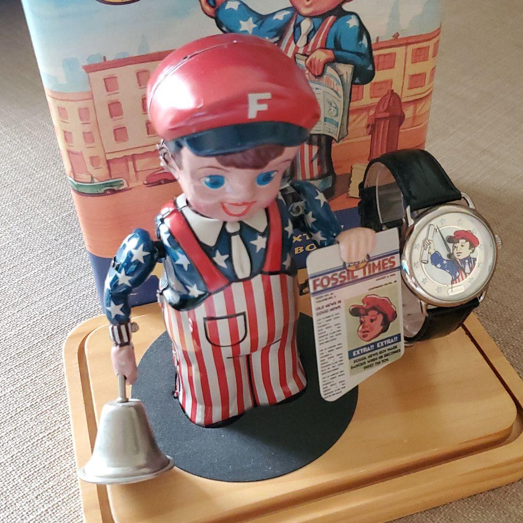 FOSSIL NEWS BOY 時計　ブリキ人形