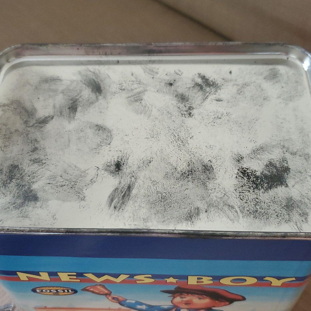 FOSSIL NEWS BOY 時計　ブリキ人形