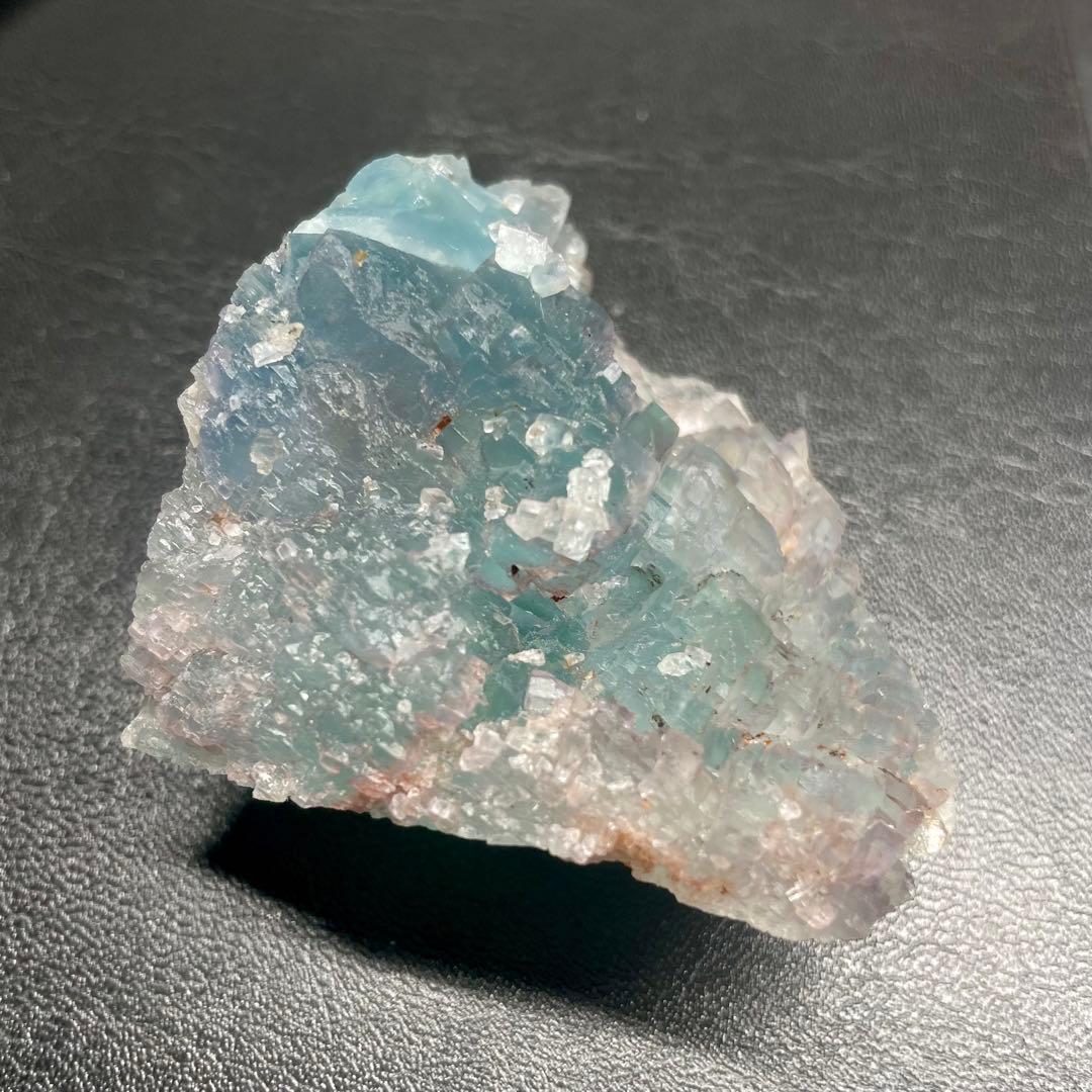 ドイツ産 黒い森 フローライト 蛍石 鉱物標本 原石 ①