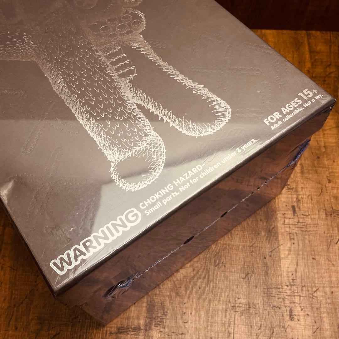 KAWS KACHAMUKKU Black colorway ガチャピン ムック