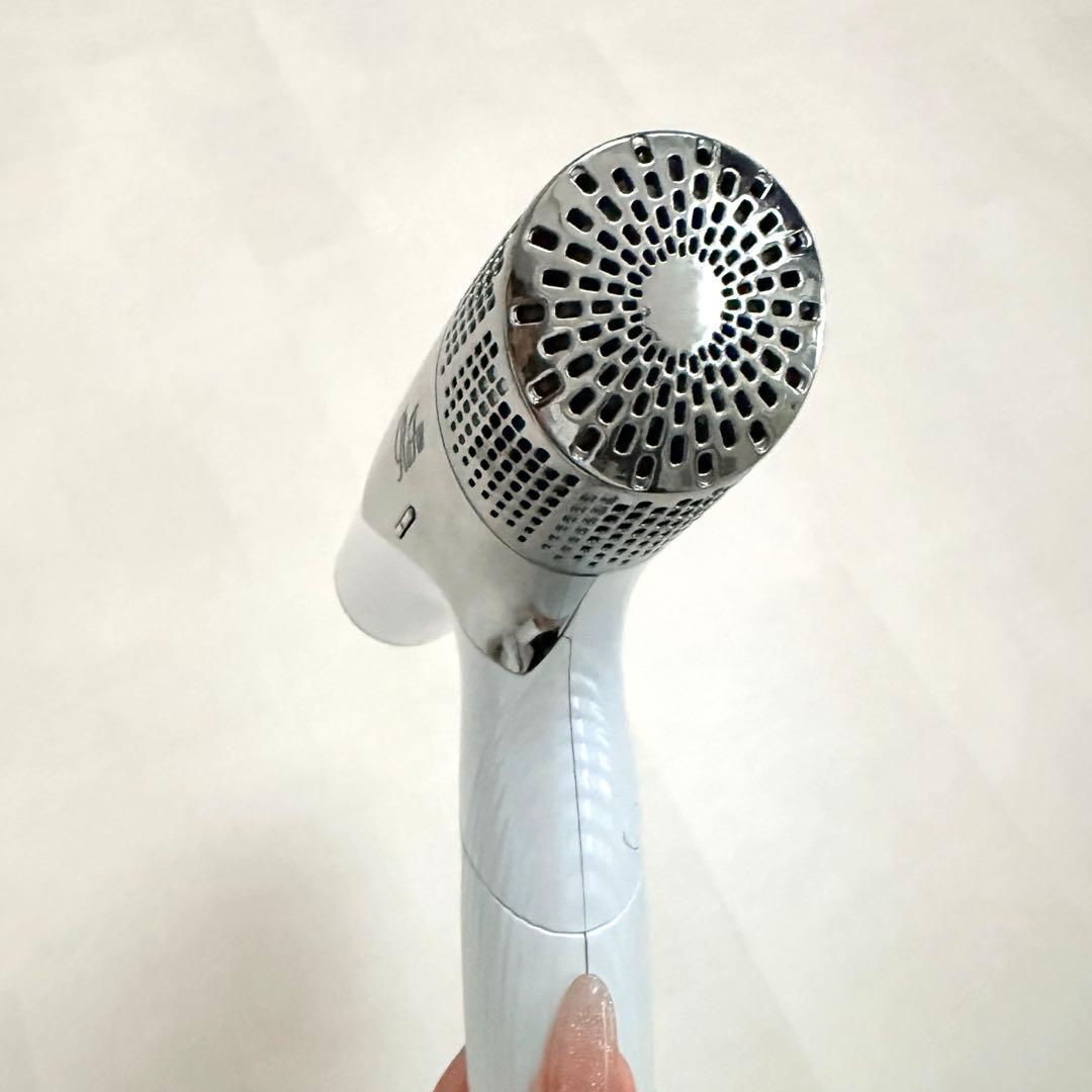 美品 ReFa リファ ドライヤー 白 ホワイト 折り畳み可能 軽量 コンパクト