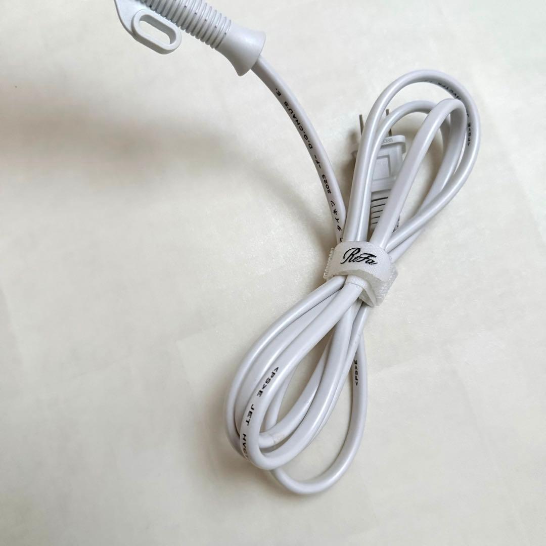 美品 ReFa リファ ドライヤー 白 ホワイト 折り畳み可能 軽量 コンパクト