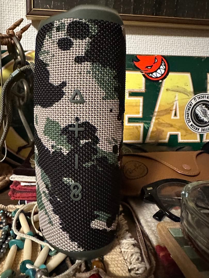【ほぼ新品】JBL FLIP6 迷彩柄 ワイヤレススピーカー※コメ欄必読