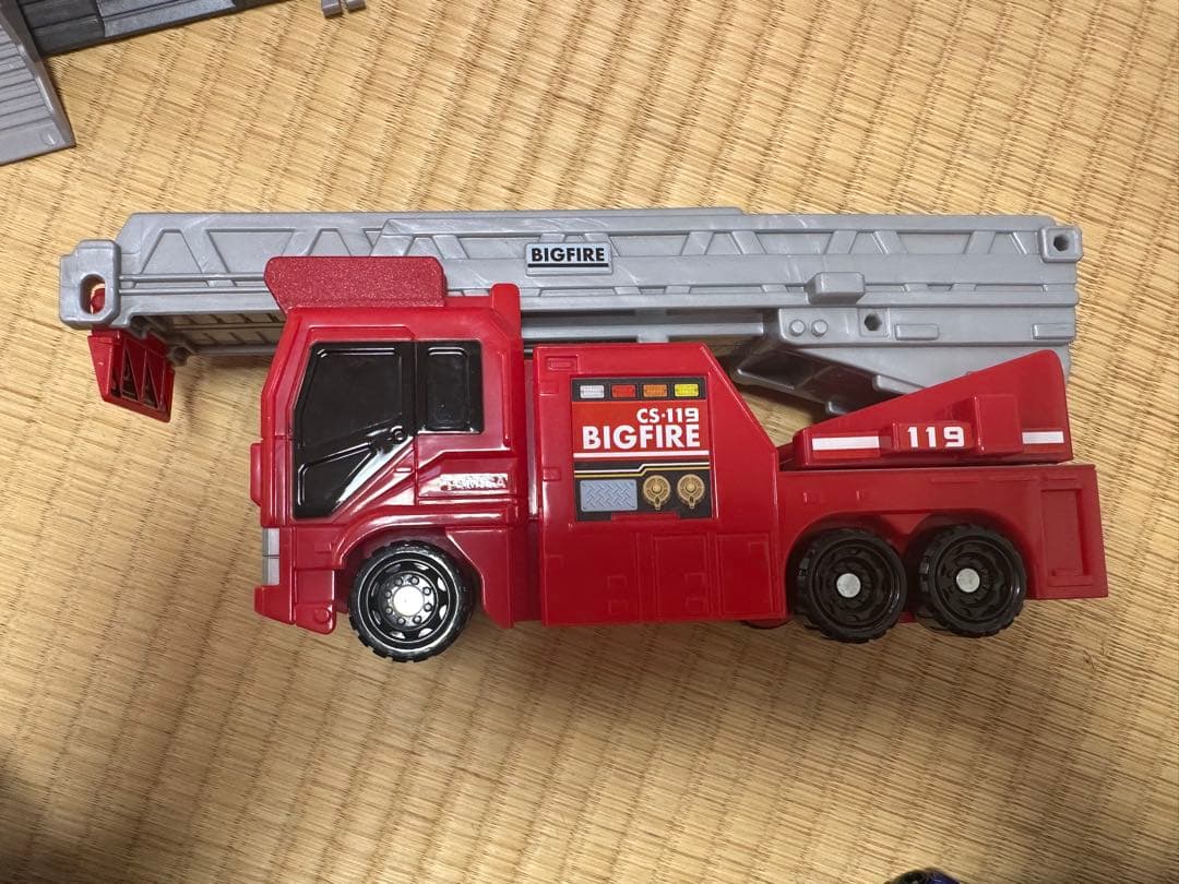 トミカ等おもちゃまとめ売り