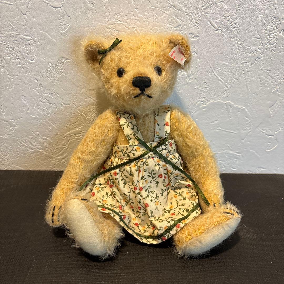 シュタイフ　テディベア　April 036873 椅子付き