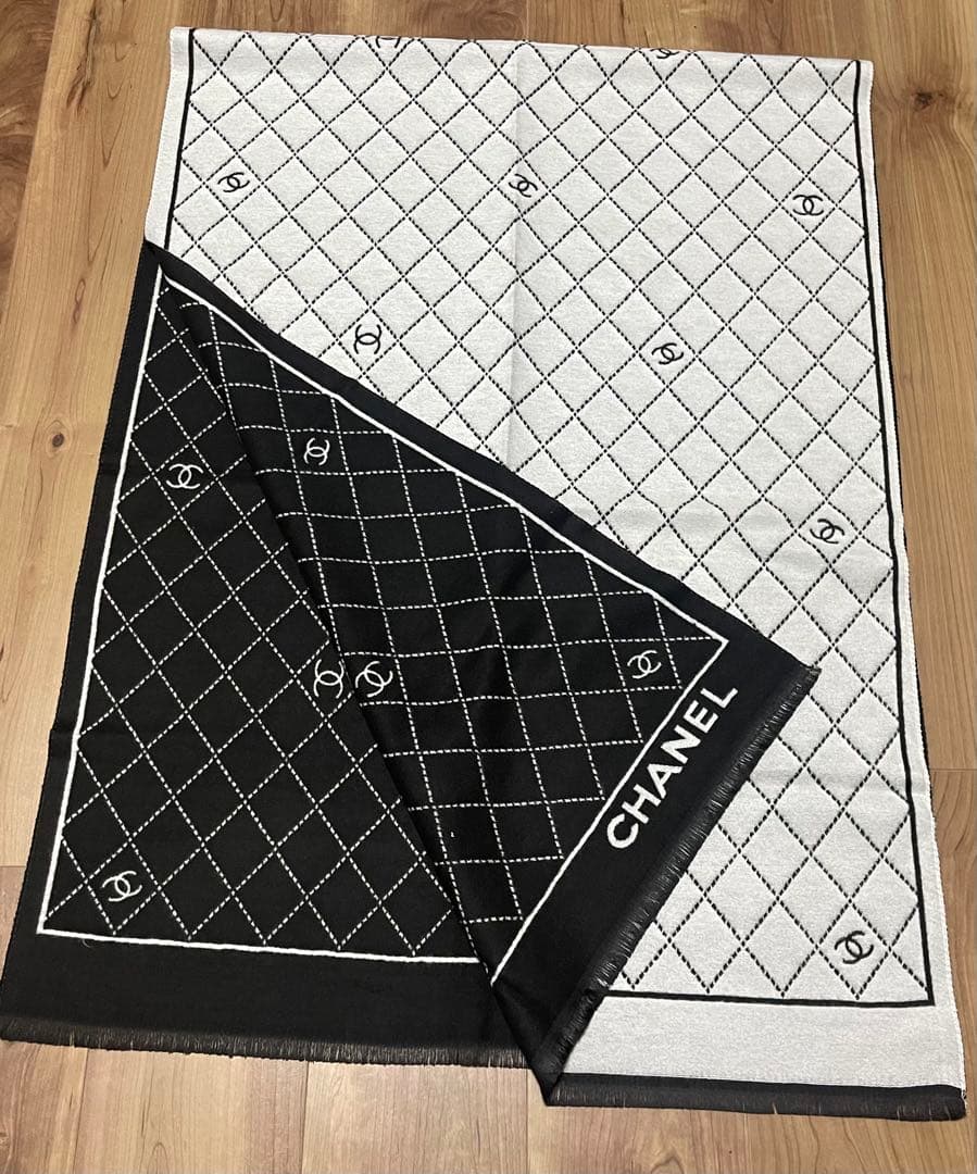 未使用 CHANEL ロゴ ノベルティ マフラー ストール ブラック