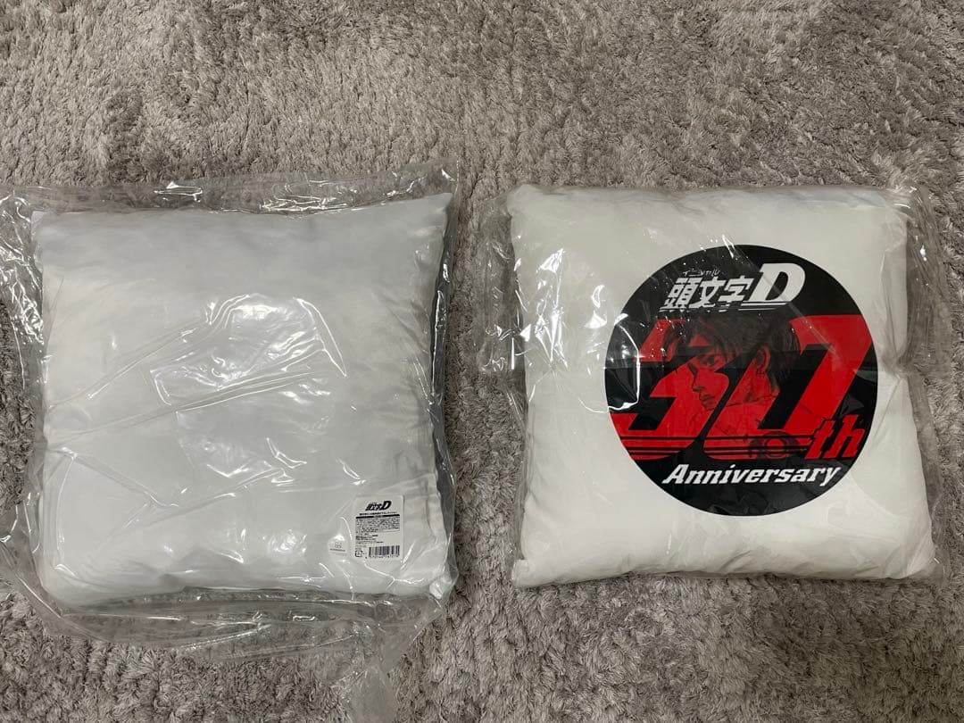 頭文字D 30th クッション TGR & 30周年描き下ろし　セット