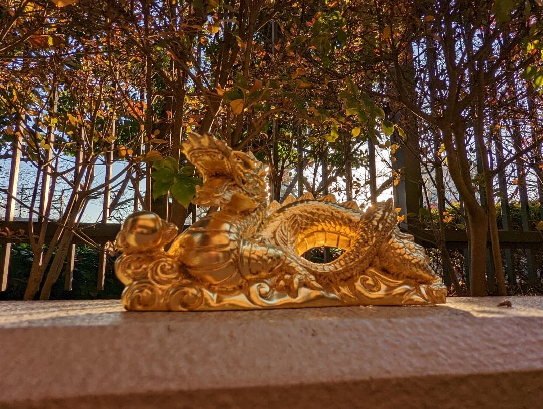 【期間限定特価】【商売繁盛金運上昇】金龍 純金箔 荒波々幾（アラハバキ）大神像