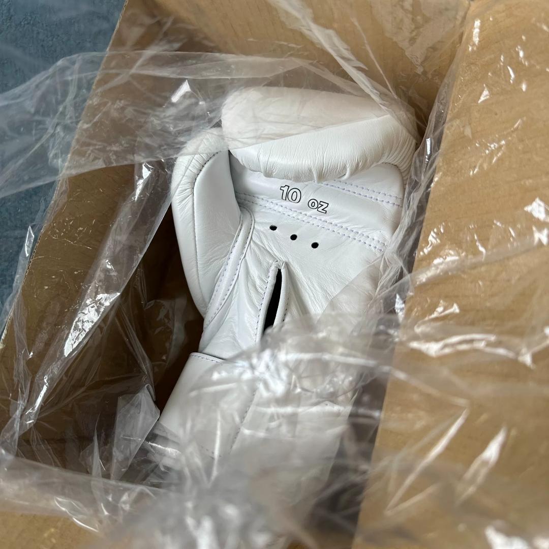 Winning ボクシンググローブ 10 oz ホワイト未使用**