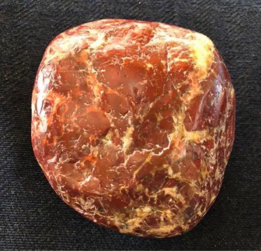 インテリア　置物　石　オブジェ　赤色　赤茶色　岩石　コレクション　化石