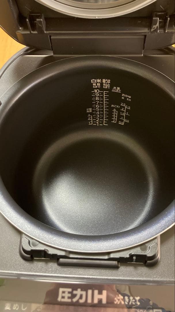 【小さな蛇 (✿◠‿◠)さん専用】タイガー魔法瓶　圧力IH炊飯器 一升