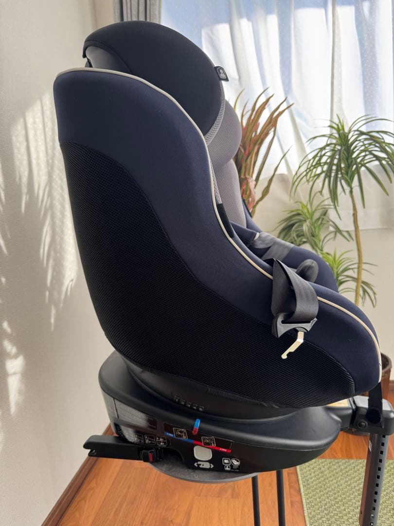 Joie 回転式チャイルドシート グレー/ネイビー