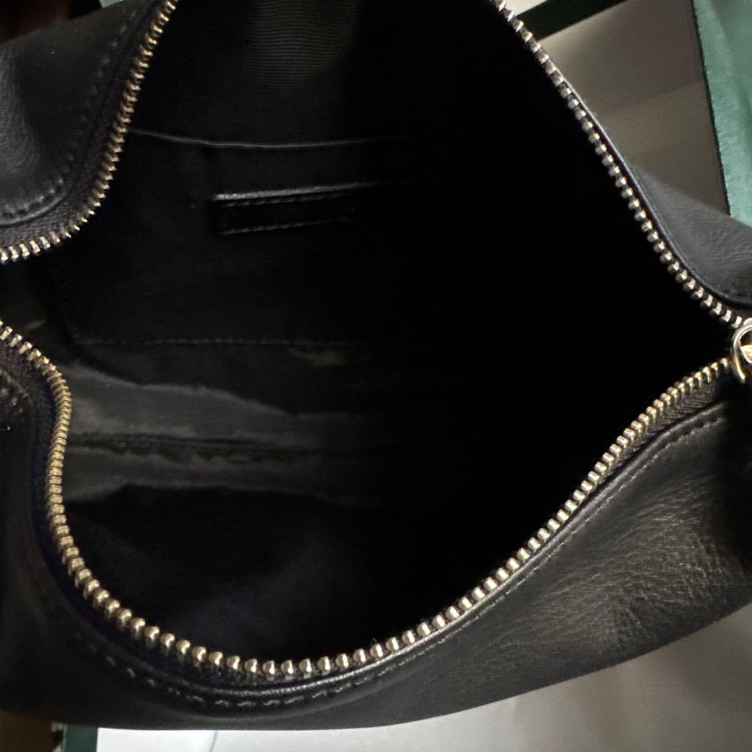 【TOGA TOO】レザーミニバッグ（ブラック）