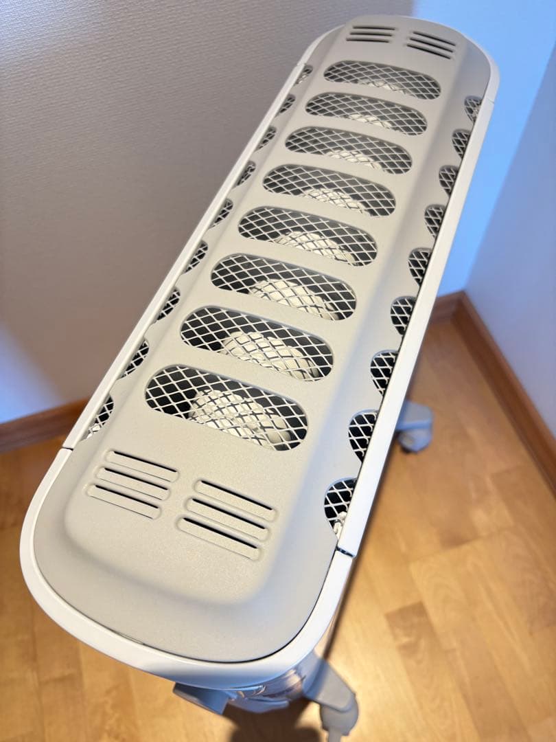 DeLonghi ベルカルド　オイルヒーター RHJ750V915-GY