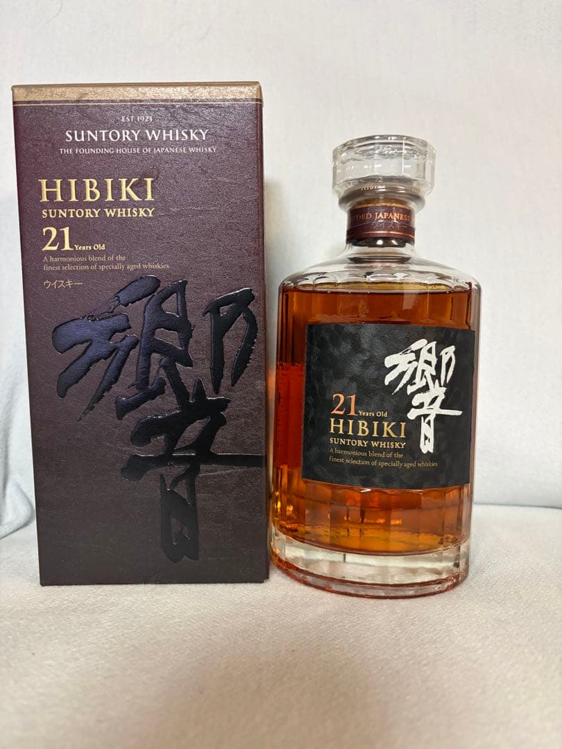 HIBIKI 21年 ウイスキー 750ml 箱あり