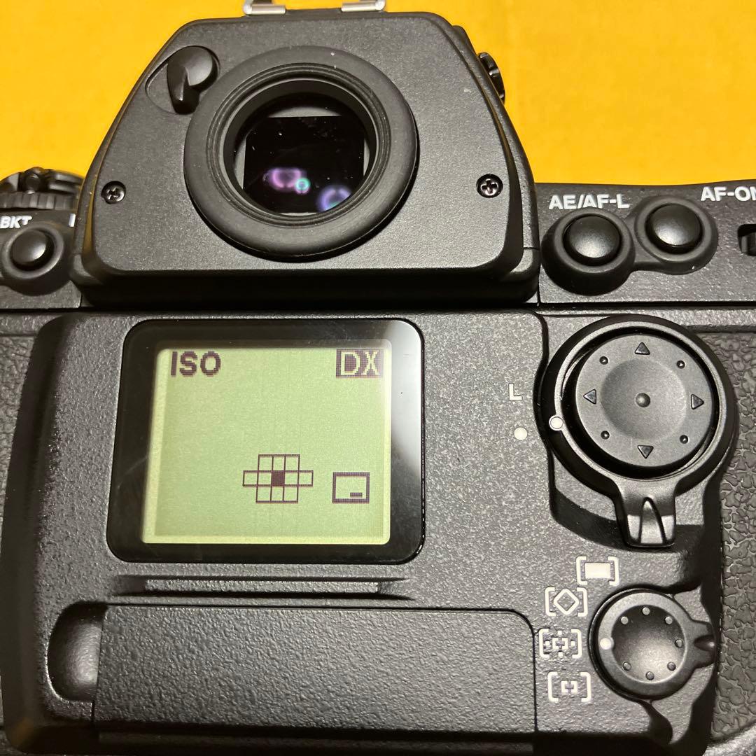 HIRO77商談済良品Nikon F6 フィルムカメラ