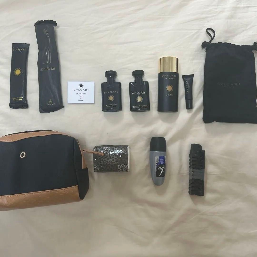 【新品、未使用】ブルガリ香水付きエミレーツ　ファーストクラス　アメニティ