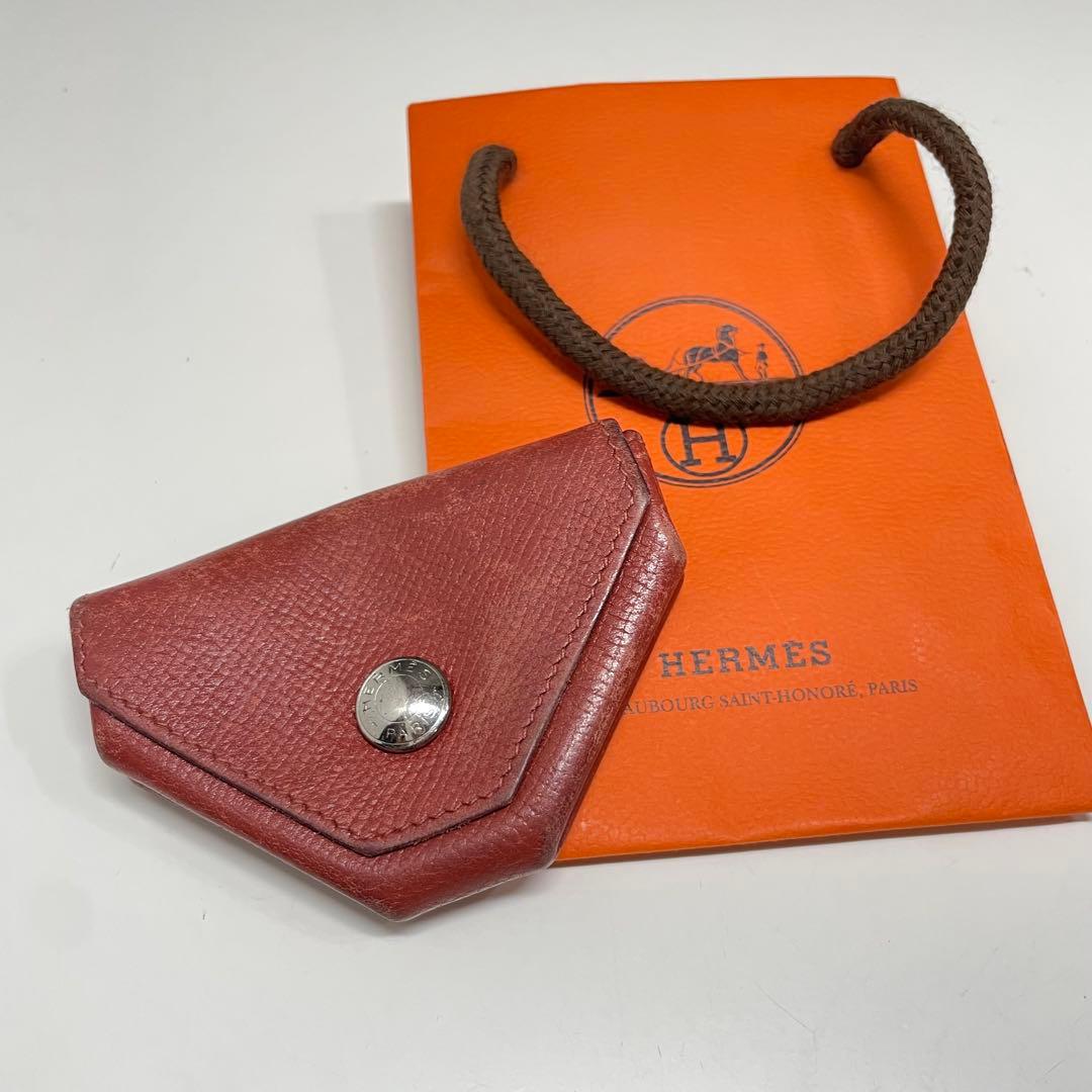 /*o様 HERMES ルヴァンキャトル　レザー 三角形ケース