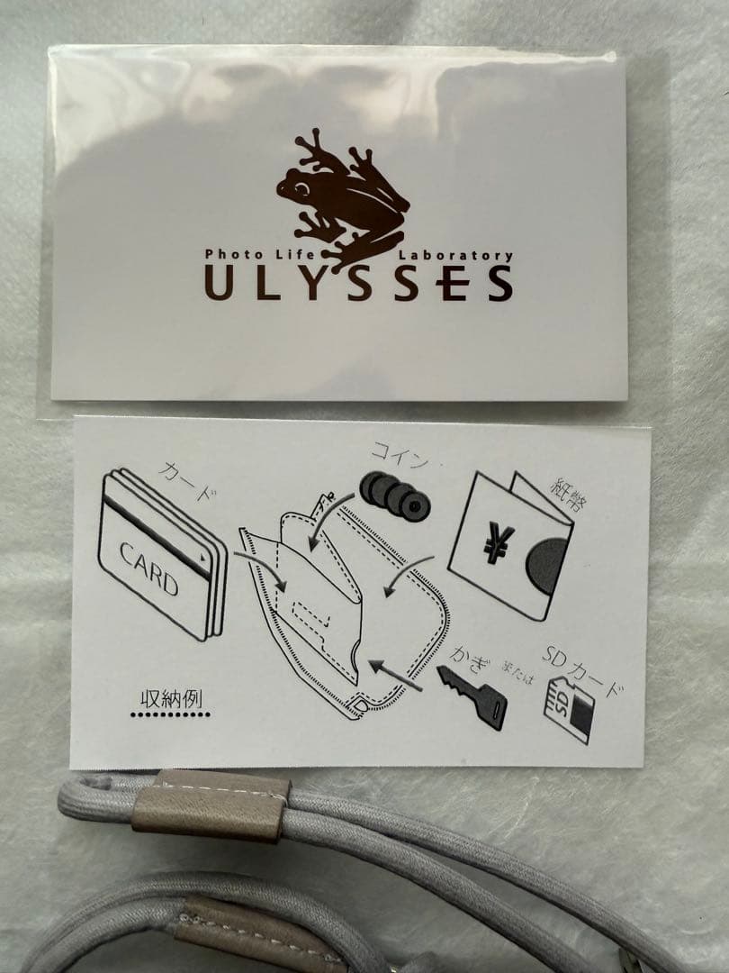 未使用　ULYSSES コモドリベルタ　ミニ財布　ユリシーズ　ウォレット　本革