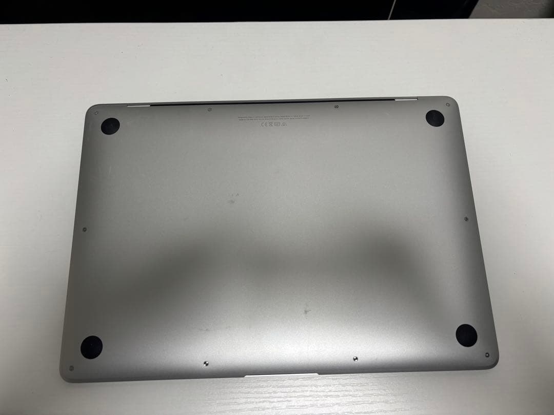 Apple MacBook 13インチ シルバー